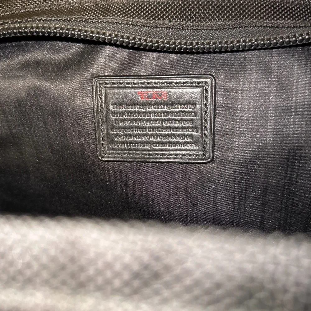 Tumi Alpha Organizer Bag Laptop Computer Briefcase Brief Shoulder Bag Black